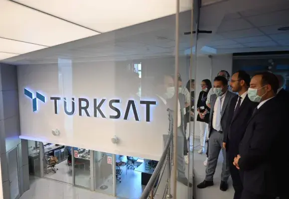 Azerbaycan Heyetinden Türksat’a Ziyaret