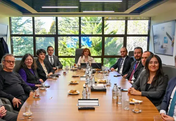 Sırbistan Heyeti’nden Türksat’a ziyaret