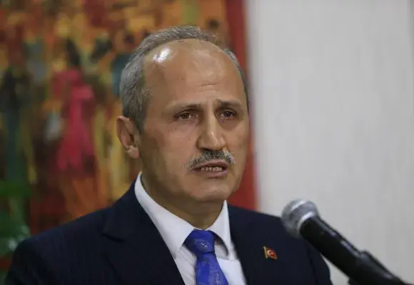 Bakan Turhan: Türksat 5A ve Türksat 5B projeleri takvimine uygun şekilde ilerliyor