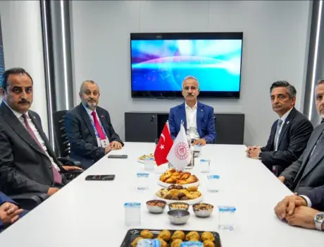 TÜRKSAT, Yerli ve Millî Gücüyle IDEF 2025’te Sahne Aldı