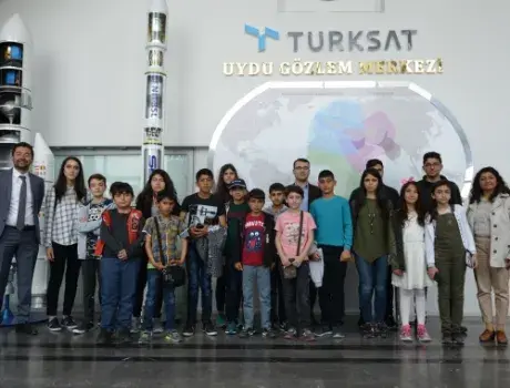 Iğdırlı öğrenciler Türksat’ı ziyaret etti