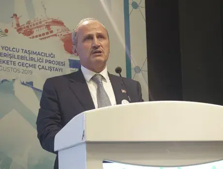 Turhan: “Hedefimiz 2022 yılında kendi yaptığımız milli uydumuzu uzaya fırlatmak”