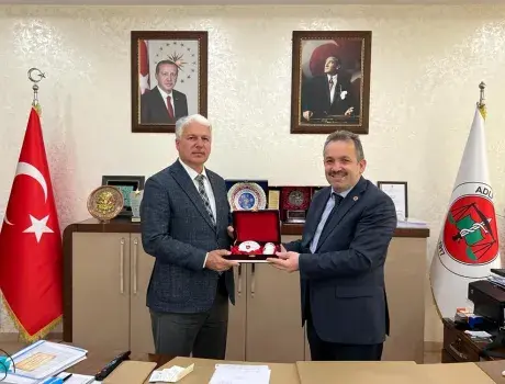 Yönetim Kurulu Başkan Prof. Dr. Yüksek'den Adli Tıp Kurumu Başkanı Aslıyüksek’e ziyaret