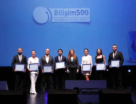 Türksat’a Bilişim 500’den Çifte Ödül