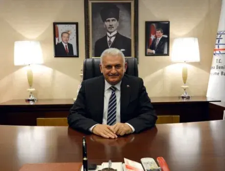 UDH Bakanı Sayın Binali Yıldırım'ın 23 Nisan Ulusal Egemenlik ve Çocuk Bayramı Mesajı