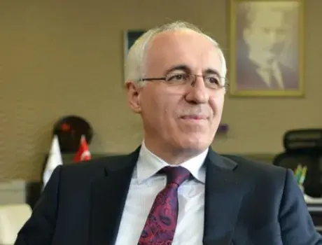 Prof. Dr. Ensar Gül, TRT Avaz ekranlarına konuk oldu