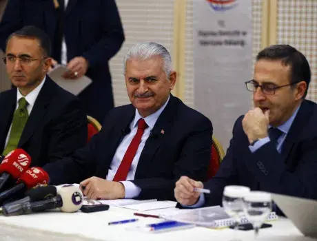 Ulaştırma, Denizcilik ve Haberleşme Bakanı Yıldırım: “Hız ulaşımda felaket, bilişimde bereket”