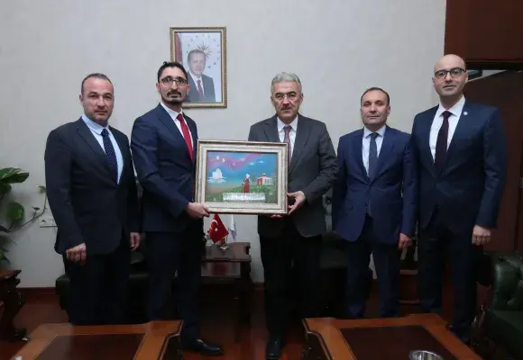 Türksat Heyeti Eskişehir Valisi'ni Ziyaret Etti