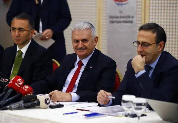 Ulaştırma, Denizcilik ve Haberleşme Bakanı Yıldırım: “Hız ulaşımda felaket, bilişimde bereket”